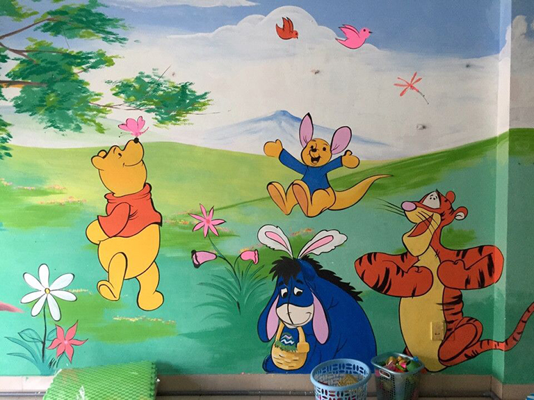 tranh vẽ tường hoạt hình